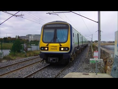Irish Rail DMU 29409 passing through Booterstown Station, Dublin