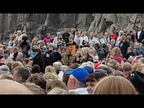 Bonnie Tyler and Atle Pettersen - Total Eclipse of the Heart @ Allsang på grensen 03-08-16