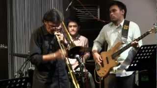 Download lagu Indra Lesmana Tribute to Jack Lesmana - Children Of Fantasy @ Mostly Jazz 18/10/12 [HD] mp3