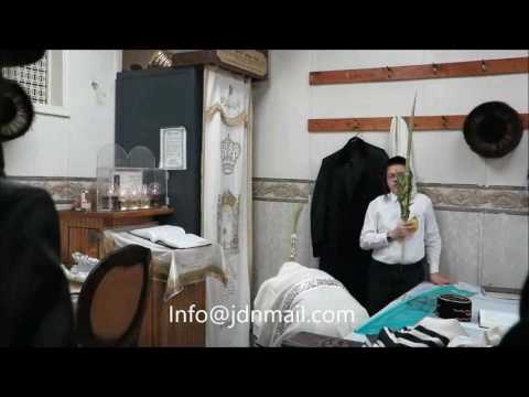 Koson Rebbe Doing Nanuim Sukkos 5777