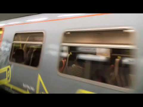ME 508140 departs P1 at Liverpool Lime Street Low Level (23.08.2017)