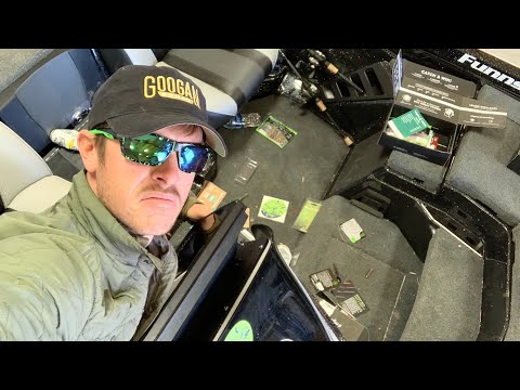 download lagu mp3 mp4 Googan Squad, download lagu Googan Squad gratis, unduh video klip Googan Squad