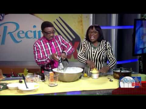 Yvonne`s Sour Cream Pound Cake