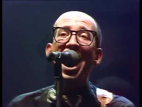 Gruppo Sportivo - Hey Girl (Live, 1982)