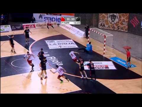 Naturhouse La Rioja 32 - BM. Huesca 28