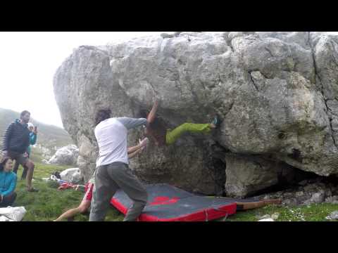 Bouldering Mecetul Turcesc - Omu 8A