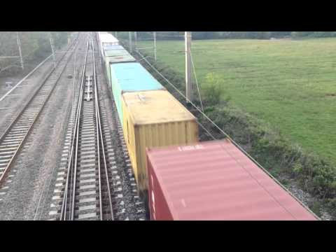 (HD) 86627+86612 pass Balshaw Lane Junction on 4M74 9th May