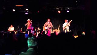 Son Volt &quot;Hearts and Minds&quot;