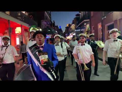 Hey Baby! 8-piece Band, Grand Marshal & 2 Stilt Walkers