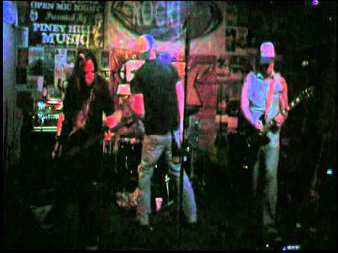 The Unfit Mothers Live at Tsunami