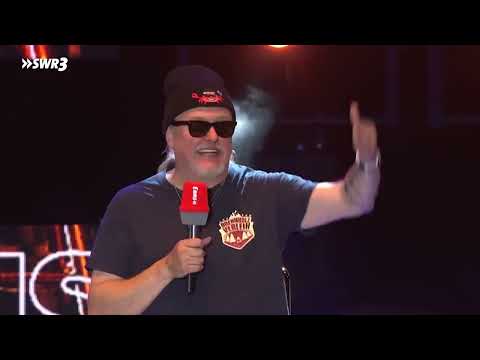 Holiday jokes with Markus Krebs