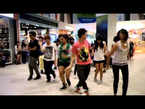 121020 KPOP Dance Off (Halloween Edition): Sistar - So Cool