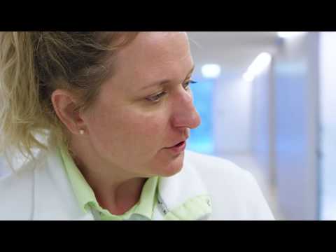 Assisting Neurorehab Patients to Retrieve Maximum Daily Life Functioning | cereneo [ENG subtitles]