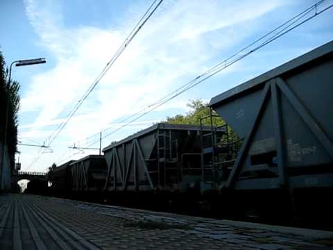 E655.077 + Carico Militare + carri vari in avviamento a Fidene