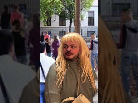 IMBARAZZI - QUANDO PAPÀ TI VENIVA A PRENDERE ALL'USCITA DA SCUOLA