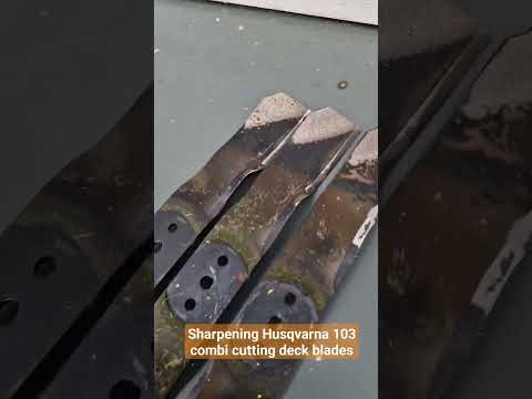 Sharpening Husqvarna 103 combi cutting deck blades #gardening #husqvarna #rider #blade #spark