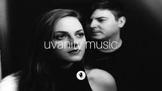 Paperwhite | Only Us