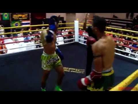 5º Epic Muaythai Brasil - Leonardo Santos (Familia Furacão) x Cristiano "Cowboy" (Gadernal FT) 65Kg.