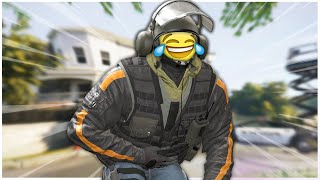 Rainbow Six Siege but we can&#39;t stop laughing