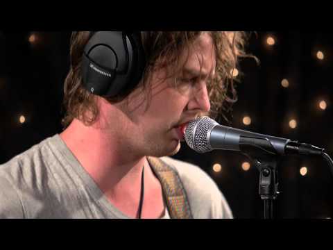 Stay Loose - Broncho