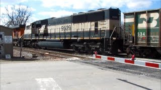 preview picture of video 'BNSF coal train with Executive MAC at Albia, Iowa'