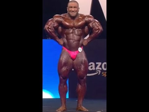 Ahmad Ashkanani Individual Posing at 2017 Olympia Finals