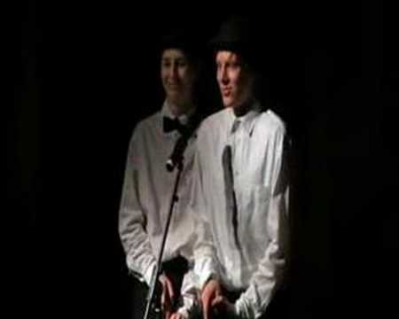 Merel zingt It's oh so quiet met Jan en David als dansers;)