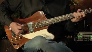 Video thumbnail for Gibson Thunderbird IV Bass from 1976 presented by Vintage Guitar Oldenburg and Detlef Blanke by Vintage Guitar Oldenburg