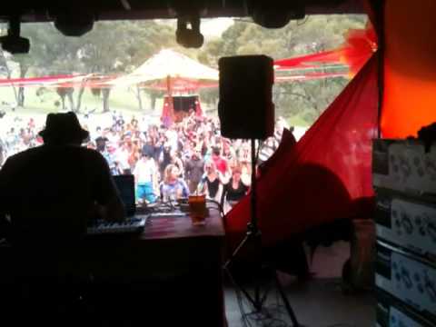 Terrafractyl Live @ Dragon Dreaming 2013 By san and Tac