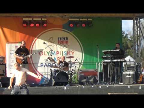 Náměsíčný pierot - Náměsíčný pierot - Za horizont (Pardubice 15.8.2016)