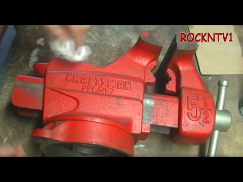 Antique BENCH VISE Defiance, Craftsman 5 1/2