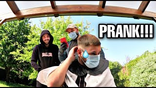 PRANK! JE LUI FAIT UN TROU DERRIERE LA TÊTE!!! 😓 (Episode 3 vlog deconfinement)