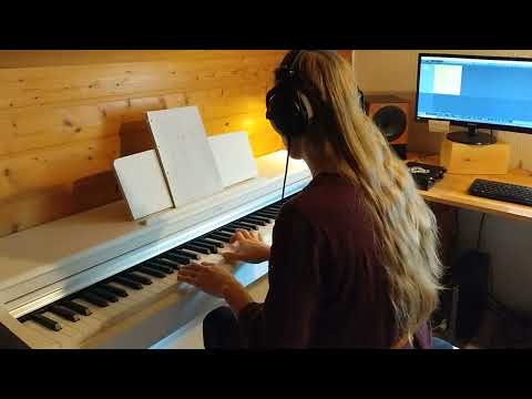 Mein neues Album entsteht! Hier spiele ich die Klavierspur zu "Gemeinschaft ist alles" ein!