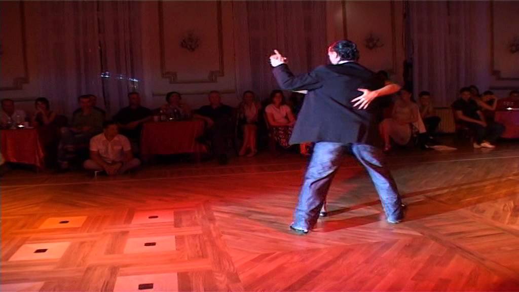 Milonga.Gustavo Rosas y Gisela Natoli.Belgrade Tango Festival 2009.