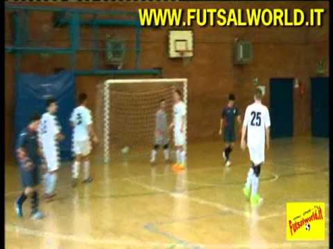 15/12/13 Toniolo - Futsal San Damiano . . . . Under 21 . . . . calcio a 5