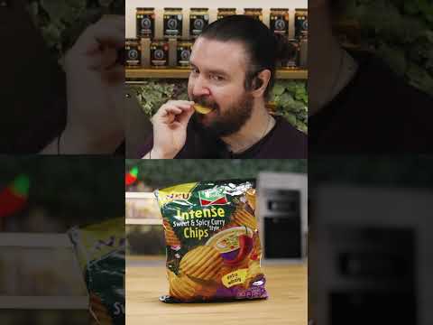 Video Thumbnail: Ich teste die INTENSE JUICY Paprika CHIPS #chips #funnyfrisch #foodnews #tastetest