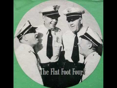 ANNIE LAURIE ~ The Flat Foot Four  (1940)
