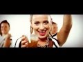 Videoklip Dominika Mirgová - SWING (ft.Mafia Corner) s textom piesne