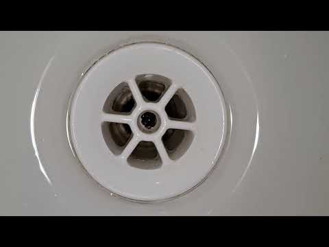 Legoland Windsor Duplo Valley, (Disabled) Armitage Shanks, Contour 21 sink & Dyson Airblade V Hu02