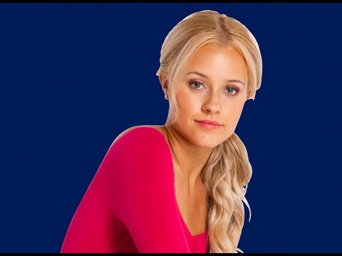 Exclusive set tour of Find Me in Paris with Jessica Lord | CBC Kids News