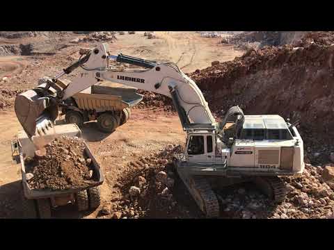 Liebherr 984 Excavator Loading Caterpillar And Komatsu Dumpers - Sotiriadis/Labrianidis Mining