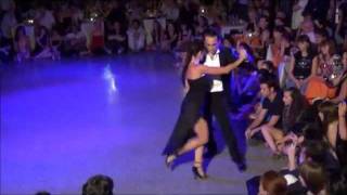 GERALDIN ROJAS & EZEQUIEL PALUDI bailando CORAZON NO LE HAGAS CASO en FRUTO DULCE TANGOS