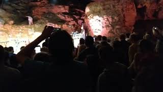 Guster &quot;hide hole&quot; encore at The Caverns(2)