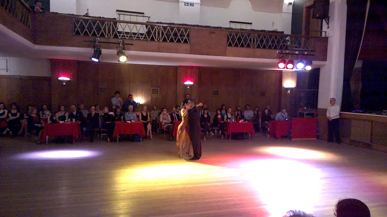 Martin Ojeda y Laisa Souza bailan "Pensalo bien"