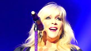 Samantha Fox :  I only want to be with you et Touche Me Bestof80 Dijon