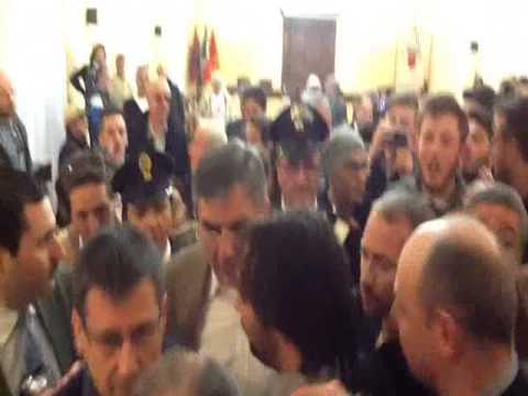 d'alfonso contestato a sulmona 2