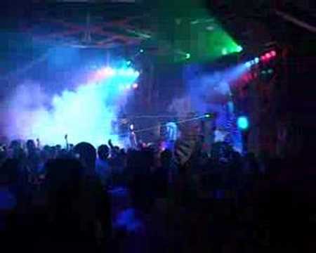 Dizstruxshon NYE 2006/07 Part 7