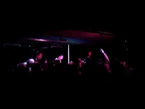 Cornflames - Soften The Blow (live)