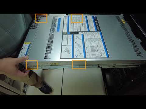 ThinkSystem V3 installing a server to a rack