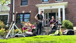 Buffalo Tom - "Scottish Windows" (live at Watertown Porchfest, Watertown, MA 5/16/26)